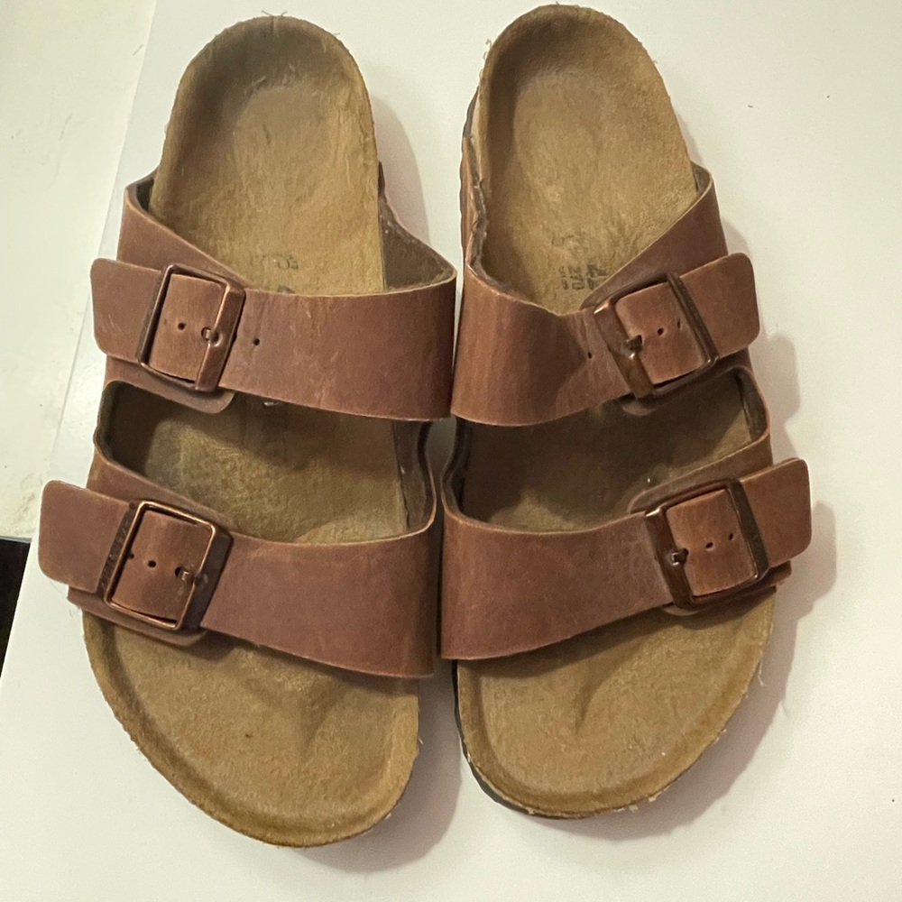 Birkenstock Arizona size 42 new, no box